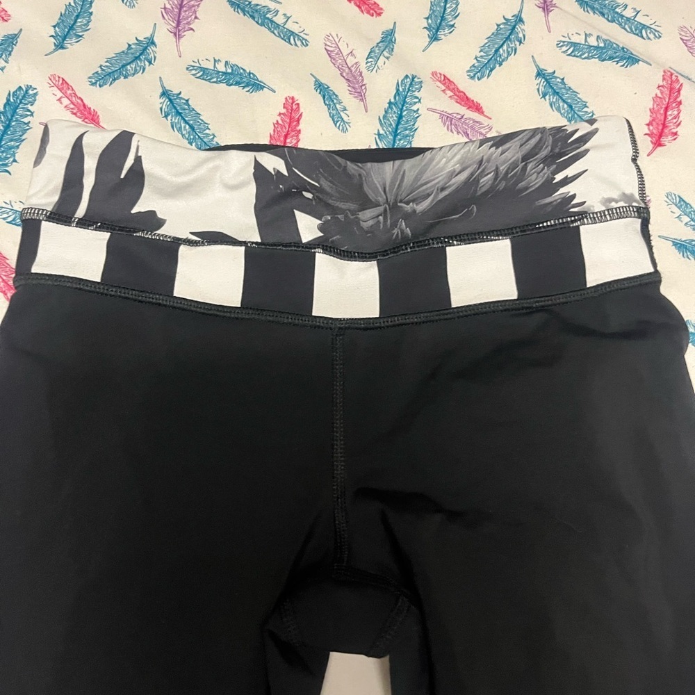 Lululemon Capri Leggings - Picture 3 of 6